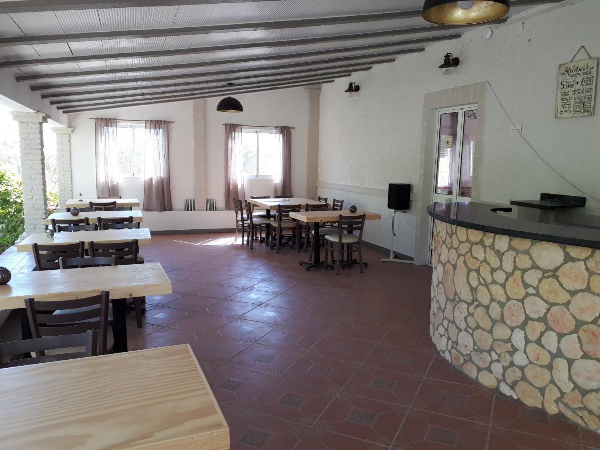 Cortijo Los Conquistadores Lucena Del Puerto Bagian luar foto